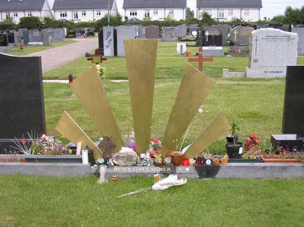 Saint Oliver's Cemetery -Pauline and Paul Turner - July 2005