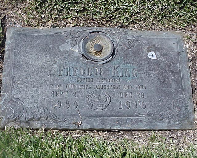 Freddie King 001 - Kelly Brady - August 2002